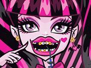 play Draculaura Dental Care