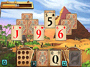 play Solitaire Quest Pyramid