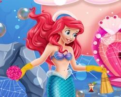 play Ariel Underwater World