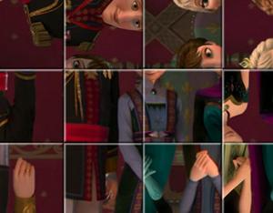 play Frozen Family Portrait