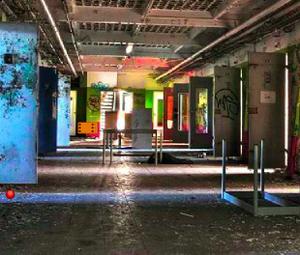 play Eight Escape From Prison H15