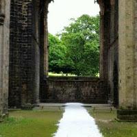 play Kirkstall Abbey Escape