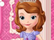 play Queen Miranda Royal Dress Up