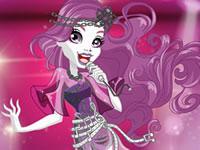 play Ari Hauntington Dress-Up