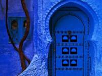 play Old Blue Street Escape