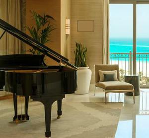 play Eight Escape From St Regis Saadiyat Island