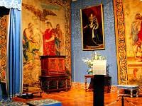 play Escape From Chateau De Chambord Palace