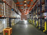play Modern Warehouse Escape