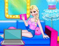 play Elsa Facebook Challenge