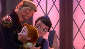 play Frozen Family Portrait Puzzle