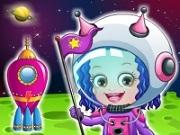 play Baby Hazel Astronaut Dressup