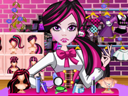 play Monster High Clothing Shop