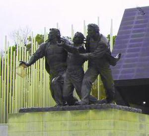 play Wowescape Wow Memorial Park Escape