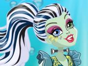 play Glowsome Ghoulfish Frankie Stein