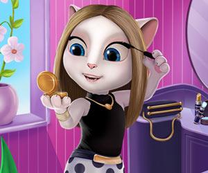 play Talking Angela Make Up Time