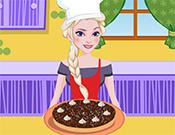 play Elsa Cooking Four Egg Yellow Cake