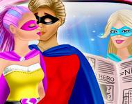 play Super Barbie Power Kissing