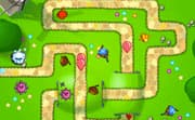 play Bloons Tower Defense 5