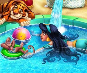 play Jasmine Swimming Pool