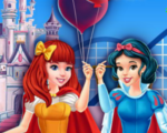 play Princesses At Disneyland