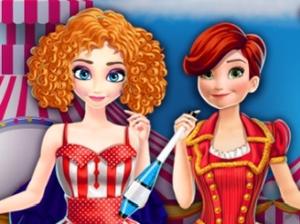 play Elsa And Anna Going To Circus