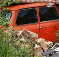 play Abandoned Car Garage Escape