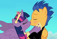 Twilight And Flash Kissing