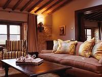 play Escape From Castello Di Casole Hotel