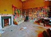 play Abandoned Crookham Court Manor School Escape