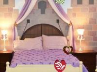 play Lovely Castle Room Escape