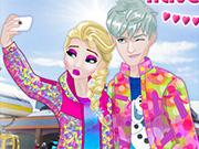 play Princess Couple Travel Selfie