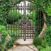 play Hued Garden Escape