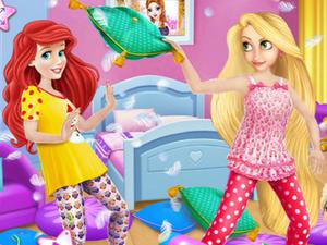 play Princess Pijama Party