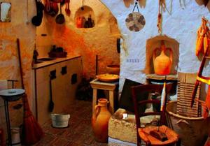 play Matera Casa Grotta Di Vico Solitario Escape
