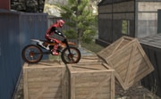 play Moto Trials Junkyard 2