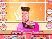 play Winter Boots Decoration Game