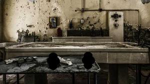 play Abandoned Psychiatric Escape