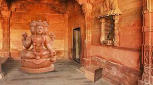 Ancient Hindu Temple Escape