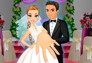 play Put A Ring On It