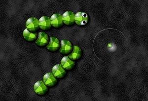 play Snake Classic