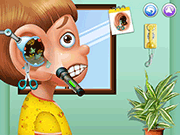 play Little Ear Doctor Game