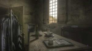 play Snowy Pines Asylum