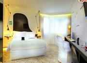 play Eminent Hotel Escape