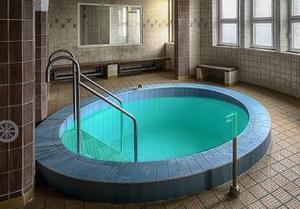 play Escape Abandoned Pool