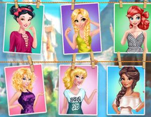 play Disney Princesses Postcard Maker