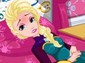 play Elsa Stomach Virus