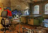 play Old Laboratory Escape