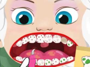 play Princess Dentist