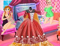 play Princesses Dreamy Dress