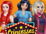 play Princesses At Yard Sale